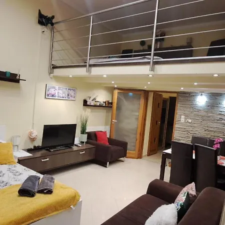 Szandi Belvarosi Apartment Szeged